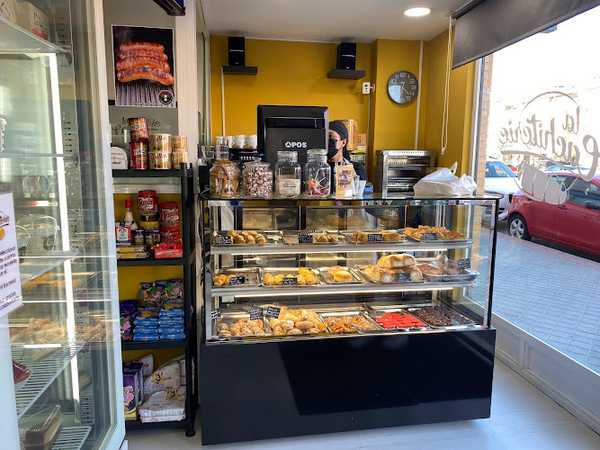 Fotografia tomada fuera de Pastel & Crema - Panadería en Madrid, Madrid