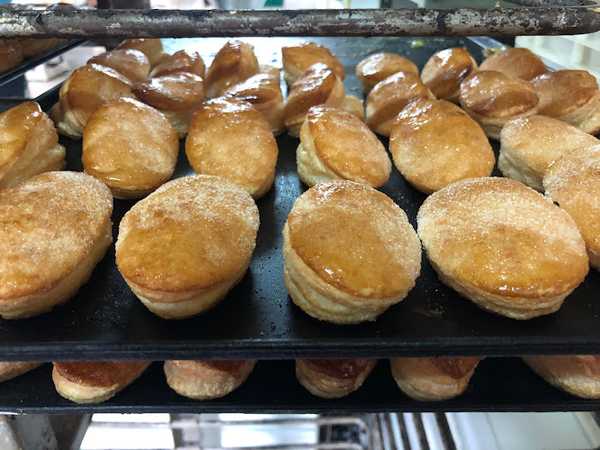 Fotografia tomada fuera de Pasteleria & Confiteria La Argentina II - Pastelería en Zafra, Badajoz