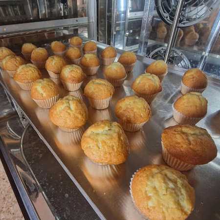 Fotografia tomada fuera de Pastelería A'muesos - Panadería en Sena, Huesca