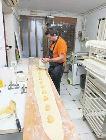 Fotografia tomada fuera de Pastelería Alicia - Pastelería en Quel, La Rioja