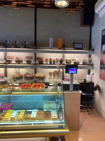 Fotografia tomada fuera de Pastelería Ascaso - Pastelería en Huesca, Huesca