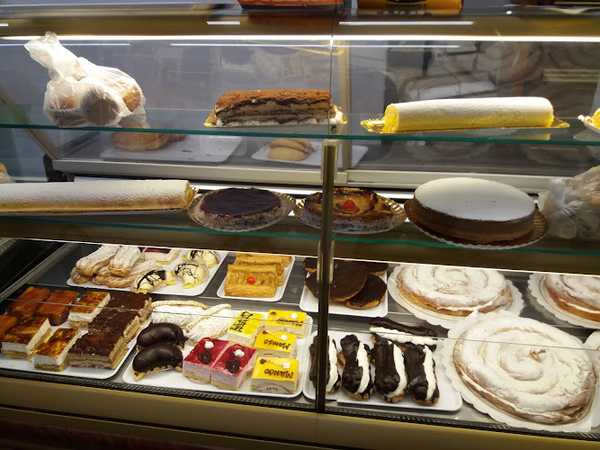 Fotografia tomada fuera de Pastelería Can Tòfol Son Macià - Panadería en Manacor, Baleares