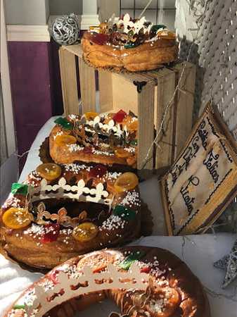 Fotografia tomada fuera de Pastelería Carpe Diem Noreña - Pastelería en Noreña, Asturias
