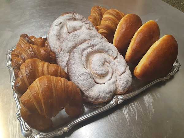 Fotografia tomada fuera de Pastelería Carvi - Pastisseria en Barcelona, Barcelona