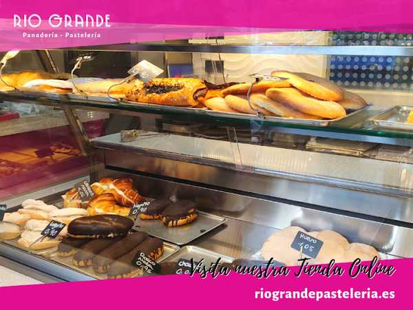 Fotografia tomada fuera de Pastelería Córdoba | Rio Grande - Pastelería en Córdoba, Córdoba
