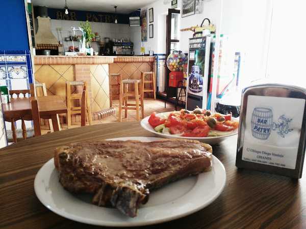 Fotografia tomada fuera de Café bar Patry - restaurantes en Ohanes, Almería