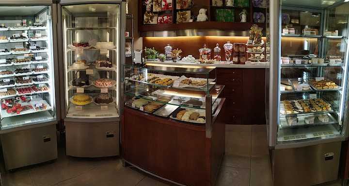 Fotografia tomada fuera de Pasteleria El Obrador de Tartypas - Tienda de postres en Ciudad Real, Ciudad Real