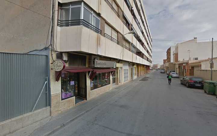 Fotografia tomada fuera de Pasteleria El Pastís - Pastelería en Albatera, Alicante
