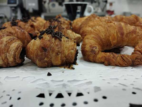 Fotografia tomada fuera de Cafè de Pacs - bares en Pacs del Penedès, Barcelona