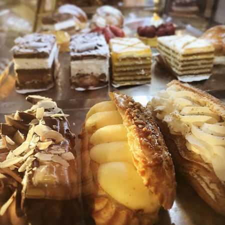 Fotografia tomada fuera de Pastelería La Casita - Pastelería en San Sebastián de los Reyes, Madrid