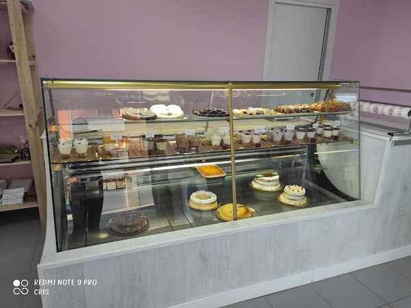 Fotografia tomada fuera de Pastelería La Catalana Gernika - Pastelería en Guernica, Bizkaia