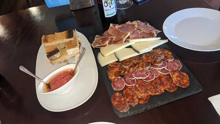 Fotografia tomada fuera de Café del Vero - cafeterías en Barbastro, Huesca