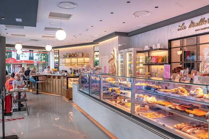 Fotografia tomada fuera de Pastelería La Mallorquina - Pastelería en Madrid, Madrid