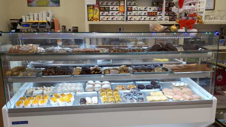 Fotografia tomada fuera de Pasteleria La Trufa - Pastelería en Malpartida de Cáceres, Cáceres