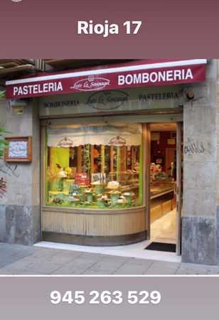 Fotografia tomada fuera de Pastelería Luis Sosoaga Calle Rioja - Pastelería en Vitoria-Gasteiz, Álava