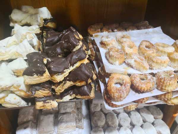 Fotografia tomada fuera de Pastelería Martin - Pastelería en Villalón de Campos, Valladolid