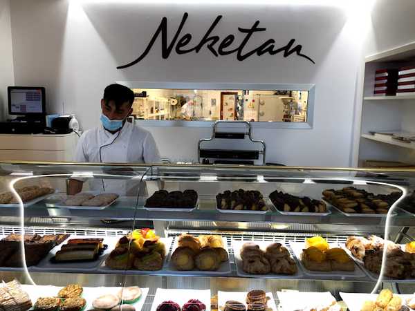 Fotografia tomada fuera de Pastelería Neketan - Pastelería en El Doctoral, Las Palmas