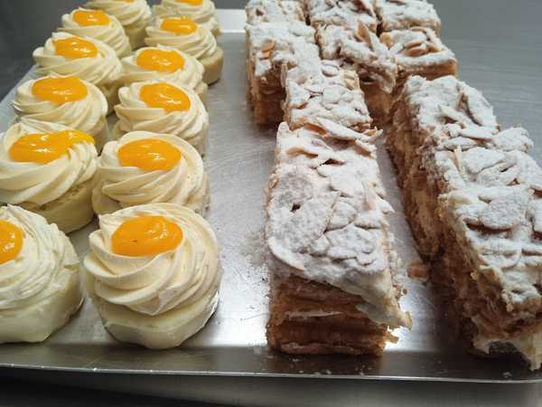 Fotografia tomada fuera de Pastelería Obrador Cantabria - Pastelería en Santander, Cantabria