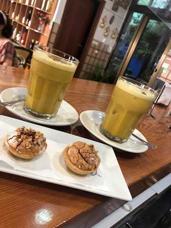 Fotografia tomada fuera de Pastelería Oropesinas - Pastelería en Oropesa del Mar, Castellón