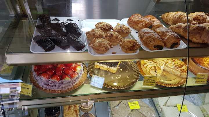 Fotografia tomada fuera de Pastelería Óscar - Pastelería en La Unión, Las Palmas