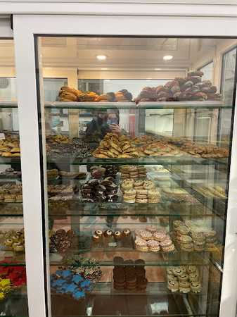 Fotografia tomada fuera de Pastelería Palmira - Pastisseria en Girona, Girona