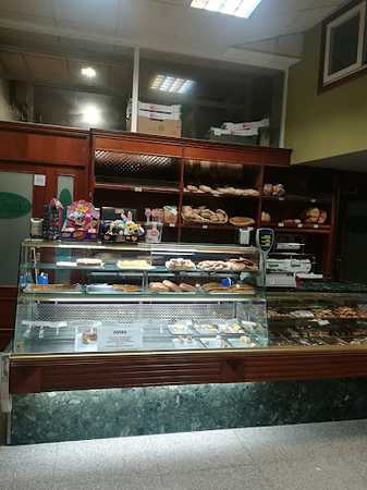 Fotografia tomada fuera de Pastelería Salceda - Pastelería en Salceda de Caselas, Pontevedra
