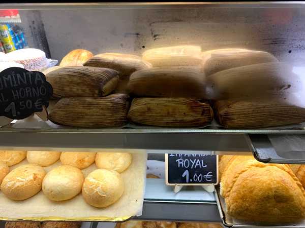 Fotografia tomada fuera de Pastelería Valle Grande - Pastelería en Madrid, Madrid