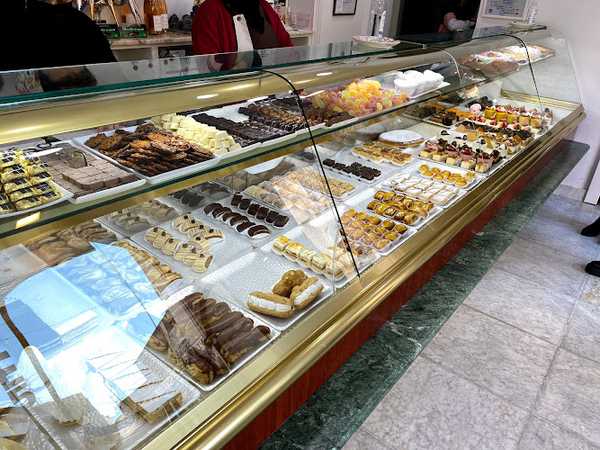 Fotografia tomada fuera de Pastelería Videras - Pastelería en Motril, Granada