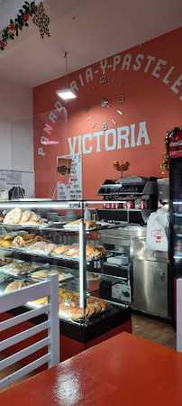 Fotografia tomada fuera de Pastelería y salteñeria Victoria - Pastelería en Madrid, Madrid