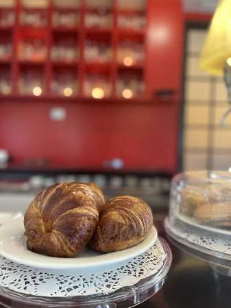 Fotografia tomada fuera de Café-Bar Aquae - bares en Alange, Badajoz