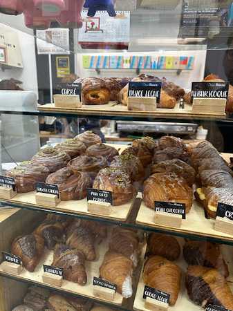 Fotografia tomada fuera de Pastisseria Dama Blanca - Pastisseria en Castellón de la Plana, Castellón