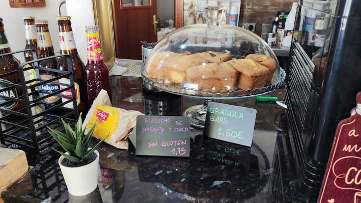 Fotografia tomada fuera de CafeMate - Pastelería en Valdemorillo, Madrid