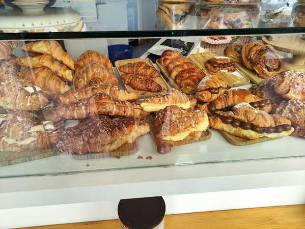 Fotografia tomada fuera de cafeseamos - restaurantes en Calp, Alicante