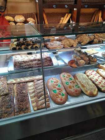 Fotografia tomada fuera de Pastisseria i fleca Lluís Pascual - Pastelería en Barcelona, Barcelona