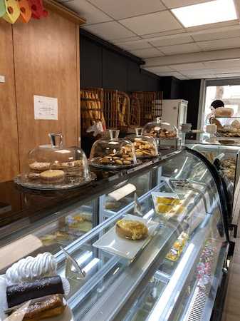 Fotografia tomada fuera de Pastisseria temptacions - Pastelería en Granollers, Barcelona