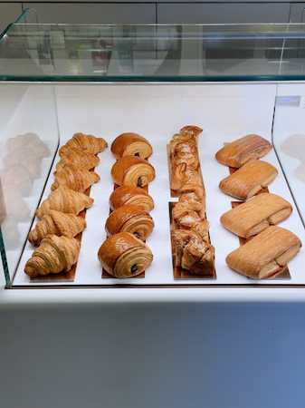 Fotografia tomada fuera de Patisserie Margot - Patisserie en Ibiza, Baleares