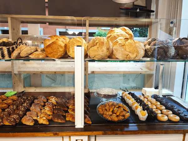 Fotografia tomada fuera de Patrick's - restaurantes en Tossa de Mar, Girona