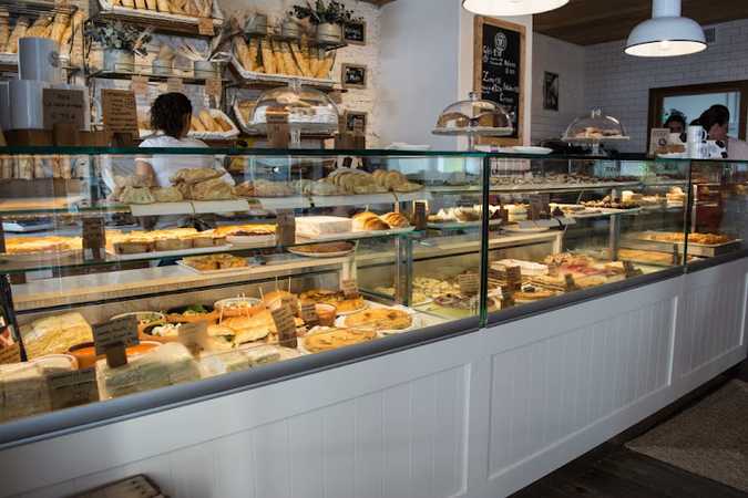 Fotografia tomada fuera de Cafetería • La Vaca Atada - cafeterías en Cádiz, Cádiz