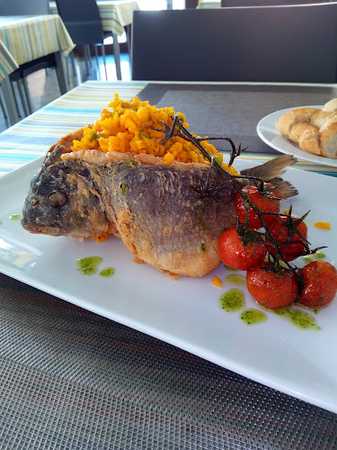 Fotografia tomada fuera de Paula - Panadería en Marchamalo, Guadalajara