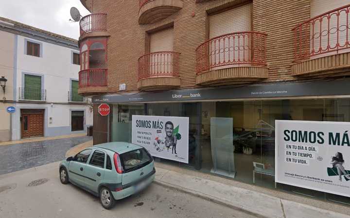 Fotografia tomada fuera de Paula Cakes - Pastelería en Miguel Esteban, Toledo