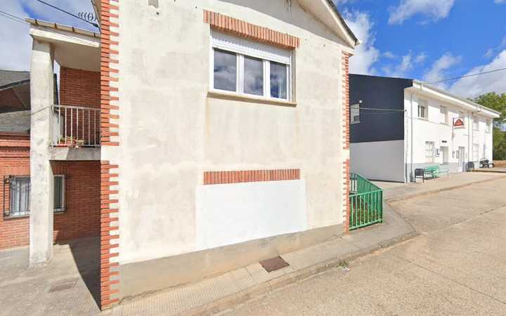 Fotografia tomada fuera de Paulino Vega Parrilla - Panadería en Las Ventas de Albares, León