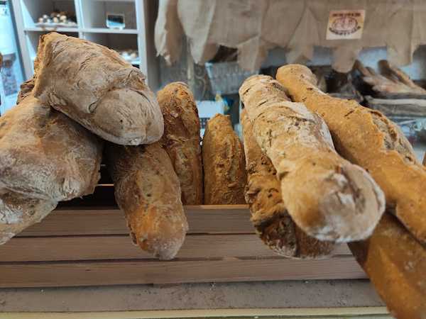 Fotografia tomada fuera de Pizzeria, panaderia, cafeteria Gozotegia Zariz - restaurantes en Balmaseda, Bizkaia