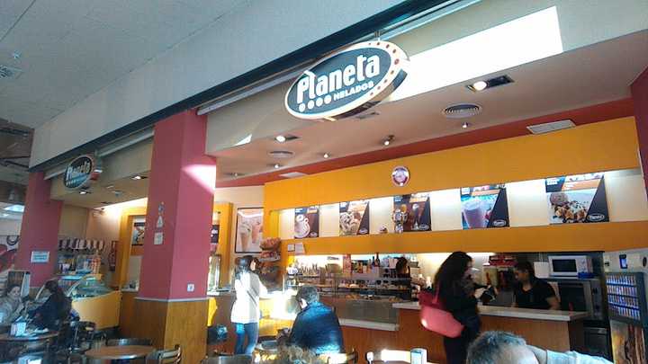 Fotografia tomada fuera de Planeta - cafeterías en Castellón de la Plana, Castellón