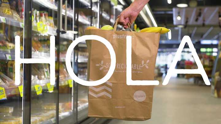 Fotografia tomada fuera de Plusfresc Albatàrrec - Supermercat en Albatàrrec, Lleida