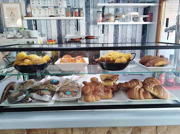 Fotografia tomada fuera de Cafetería ana - bares en Fraga, Huesca