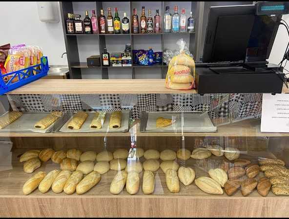 Fotografia tomada fuera de Polvillo Rubio - Panadería en Burguillos, Sevilla