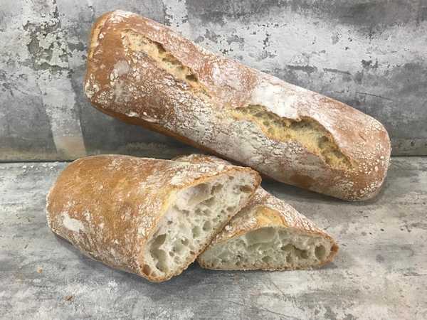 Fotografia tomada fuera de Quevedo 1981 - Panadería en El Ejido, Almería