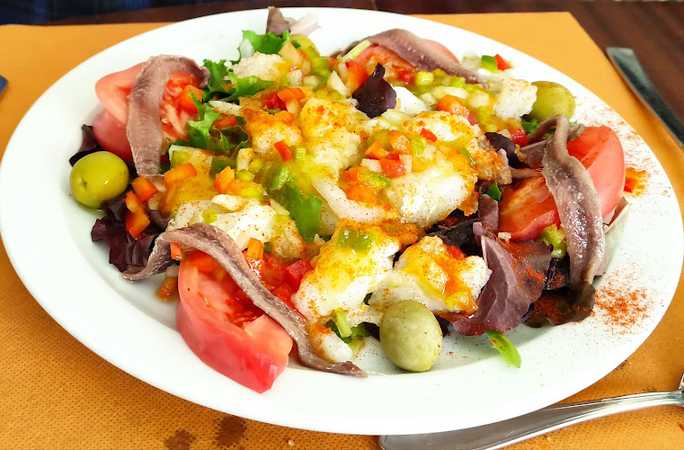 Fotografia tomada fuera de Restaurant Ca la Filo (Cafè Nou) - restaurantes en Santa Eulàlia de Puig-Oriol, Barcelona