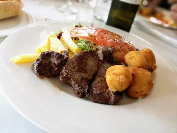Fotografia tomada fuera de Restaurante Izarza - restaurantes en Izartza, Bizkaia
