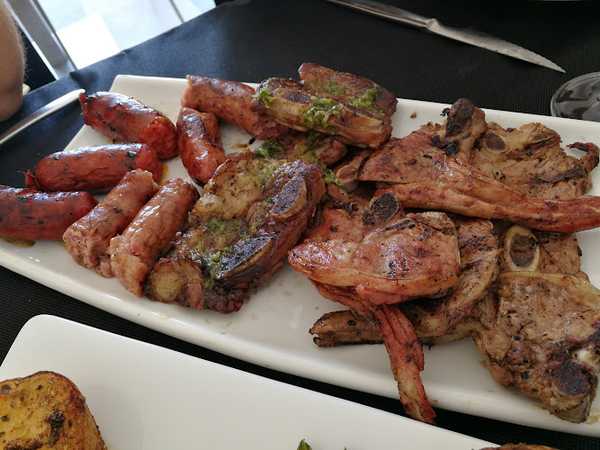 Fotografia tomada fuera de Restaurante-Piscinas El Prado - restaurantes en San Esteban de Litera, Huesca